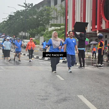 Runner Photo 7879290
