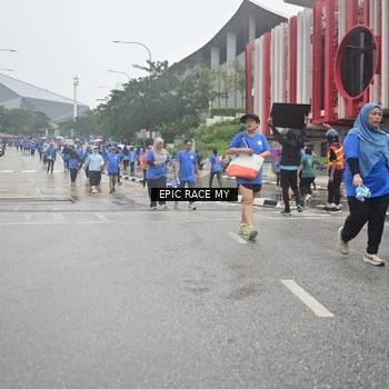 Runner Photo 7879292