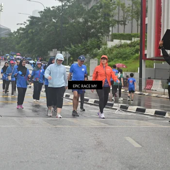 Runner Photo 7879311