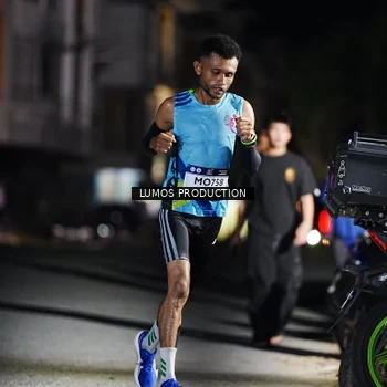 Runner Photo 7879328