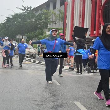 Runner Photo 7879334