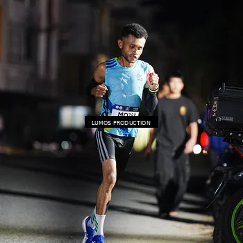 Runner Photo 7879339