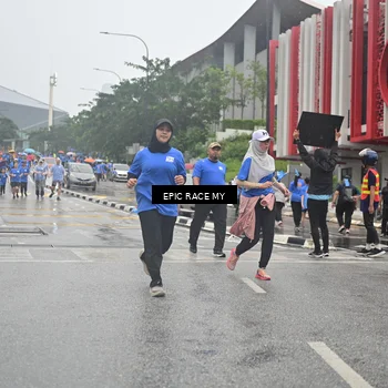 Runner Photo 7879343