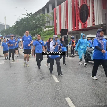Runner Photo 7879358