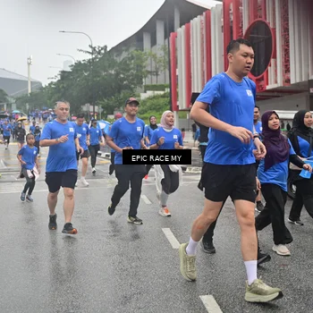Runner Photo 7879366