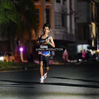 Runner Photo 7879370