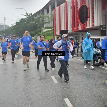 Runner Photo 7879375