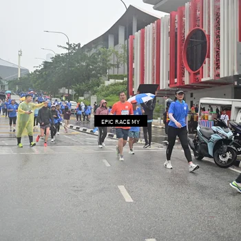 Runner Photo 7879390