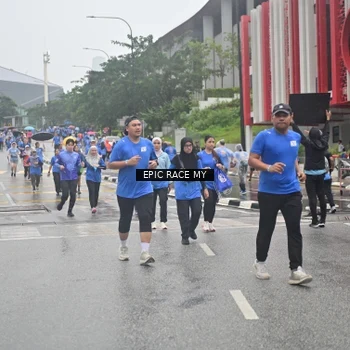 Runner Photo 7879405
