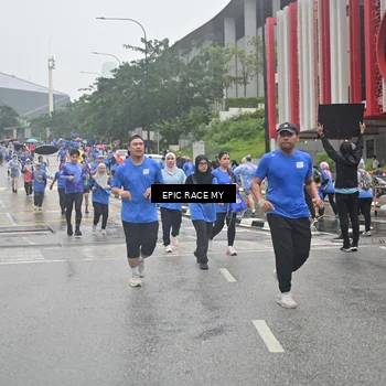Runner Photo 7879410