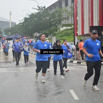 Runner Photo 7879420