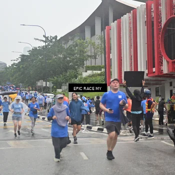 Runner Photo 7879423