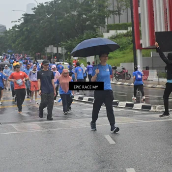 Runner Photo 7879435