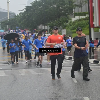 Runner Photo 7879439