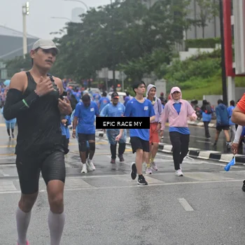Runner Photo 7879441