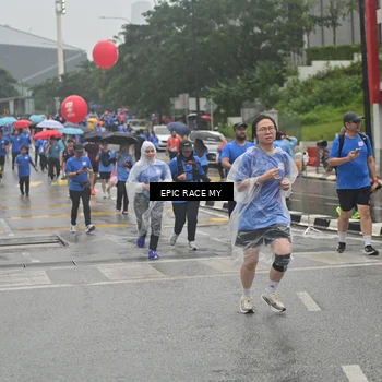 Runner Photo 7879489