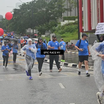 Runner Photo 7879493