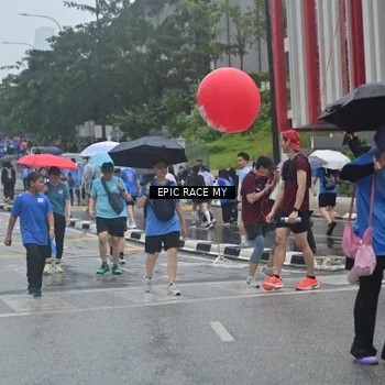Runner Photo 7879515