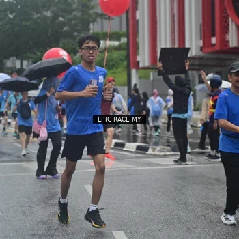 Runner Photo 7879524