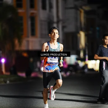 Runner Photo 7879541