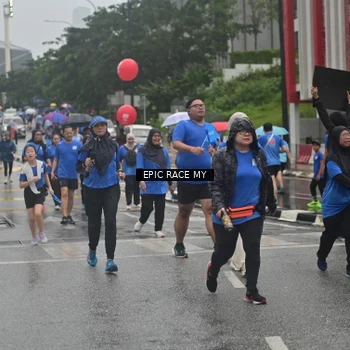 Runner Photo 7879581