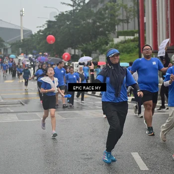 Runner Photo 7879585