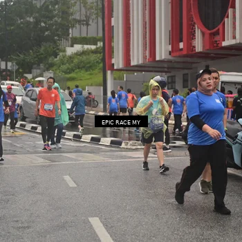 Runner Photo 7879646