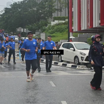 Runner Photo 7879684