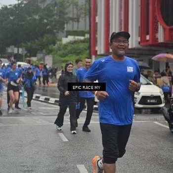 Runner Photo 7879685