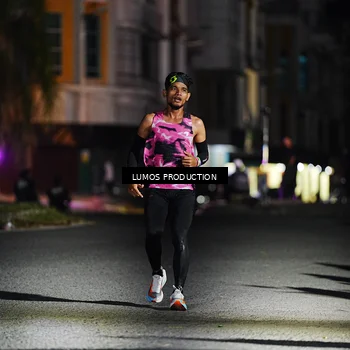 Runner Photo 7879688