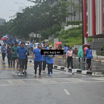 Runner Photo 7879743