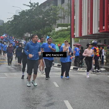 Runner Photo 7879745