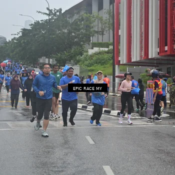 Runner Photo 7879747