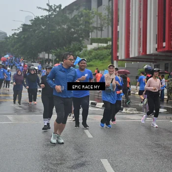 Runner Photo 7879749