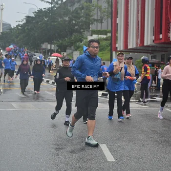 Runner Photo 7879751