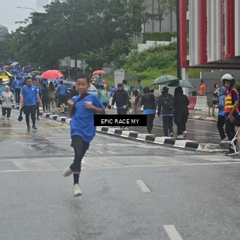 Runner Photo 7879777