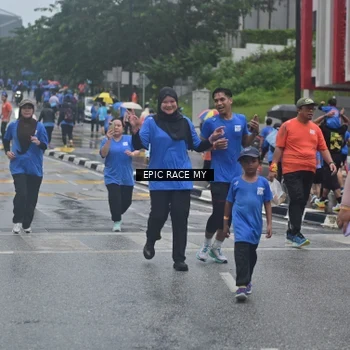 Runner Photo 7879863