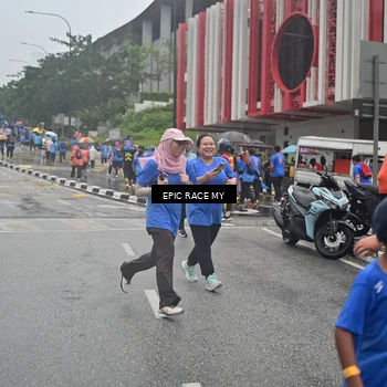 Runner Photo 7879879