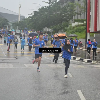 Runner Photo 7879886