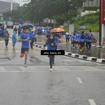 Runner Photo 7879888