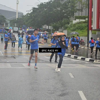 Runner Photo 7879892