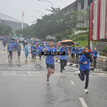 Runner Photo 7879893