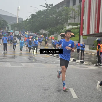 Runner Photo 7879894