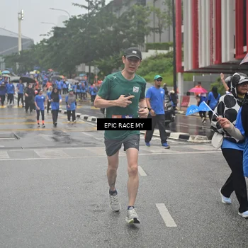 Runner Photo 7879922