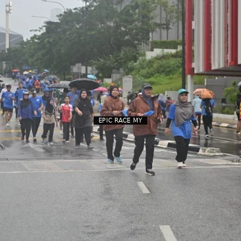Runner Photo 7879942