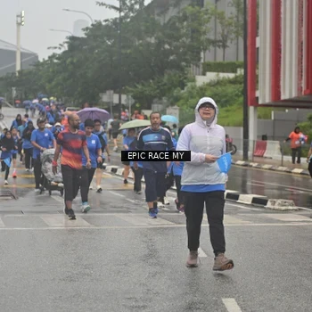 Runner Photo 7879974