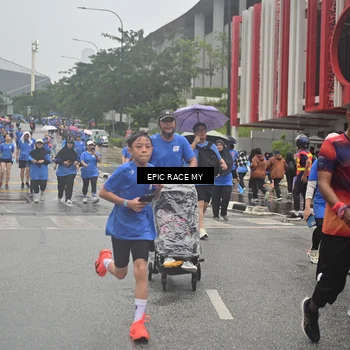 Runner Photo 7879992