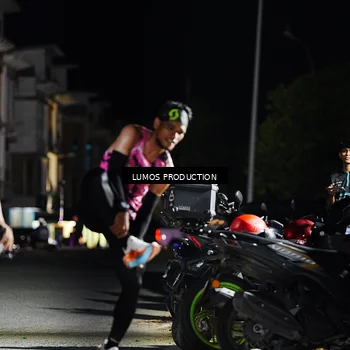 Runner Photo 7880009