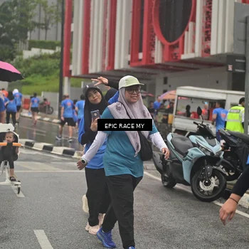 Runner Photo 7880025