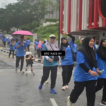 Runner Photo 7880036